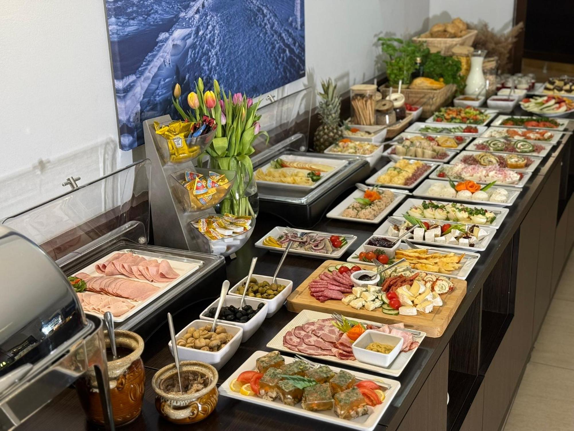 Karpacki & Spa - Blisko Wyciagu, Restauracja, Sala Zabaw, Bar 24H (Adults Only) Карпач Экстерьер фото